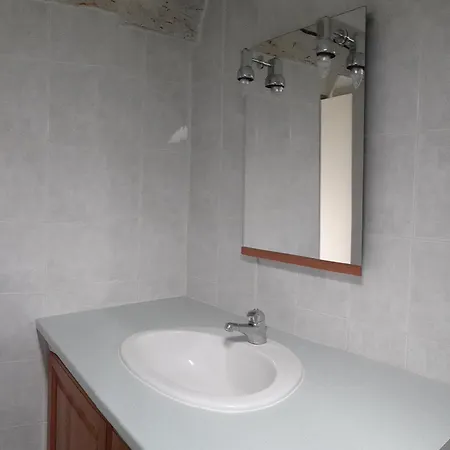 Holiday home De Charme La Feniere 100m2, 3 Chambres, Clim, Piscine Chauffee *